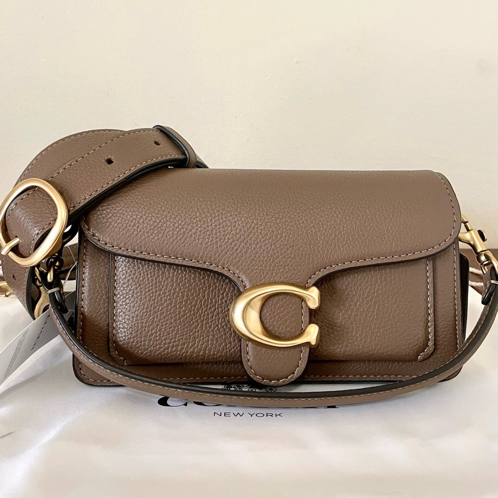 Brand New Coach Tabby 20 in Dark Stone 🤎♥️ 2 Free Charms♥️